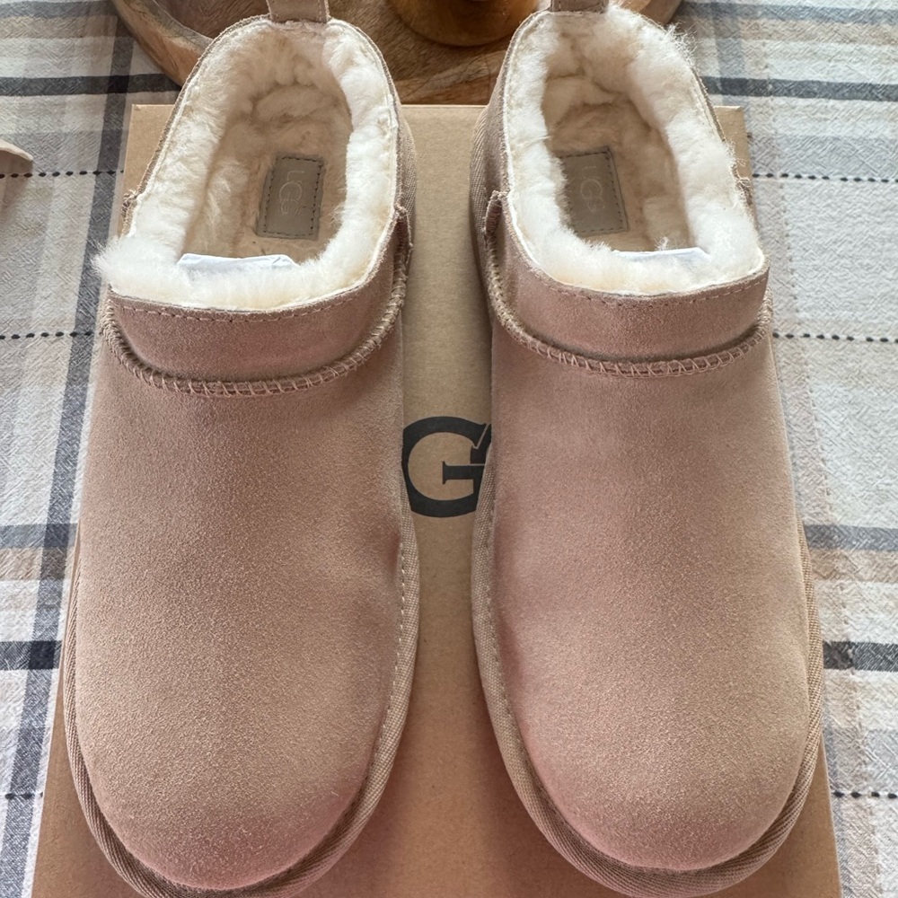 Ugg Micro Sand - image 1
